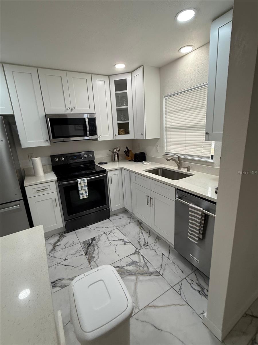 ROTONDA WEST OAKLAND HILLS - Residential Income