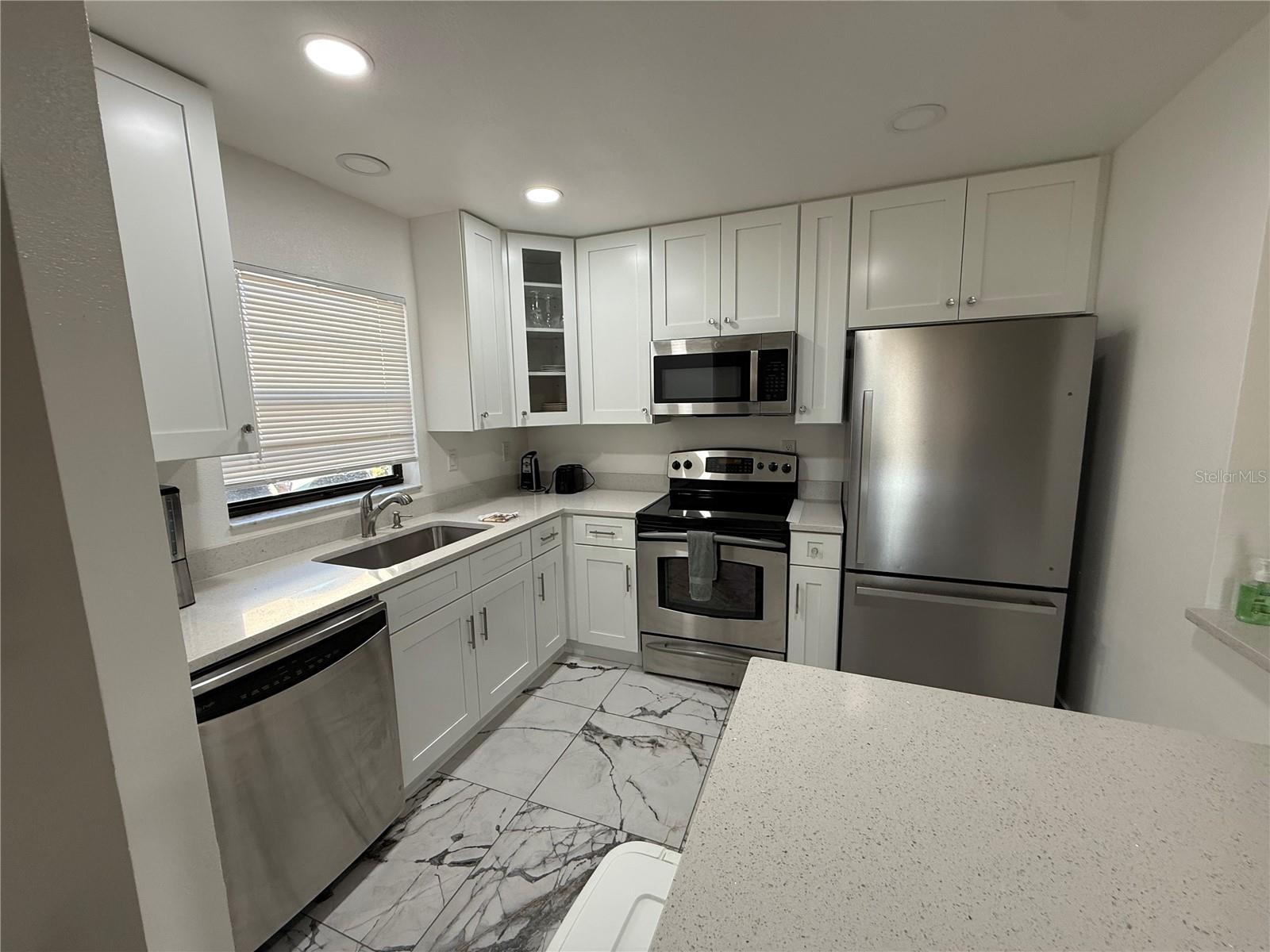 ROTONDA WEST OAKLAND HILLS - Residential Income