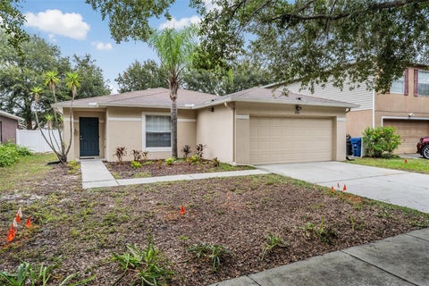 Photo of 13721 Fareham Road, Odessa, FL 33556 (MLS # TB8560946)