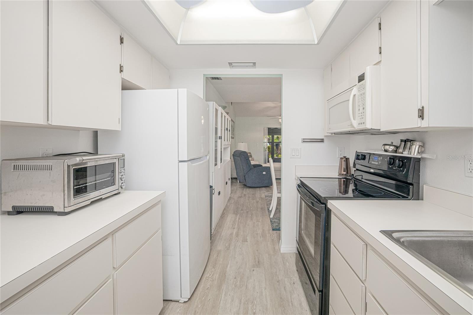 VILLAGE AT WILDFLOWER CC PH 03 B - Residential