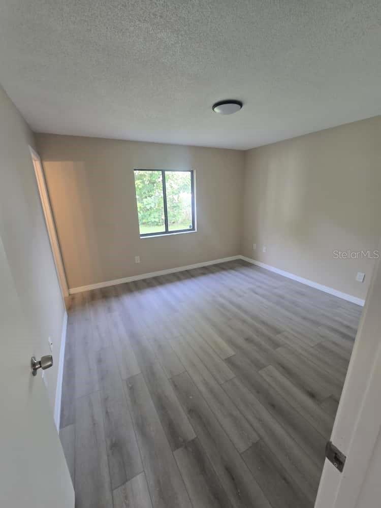 HOME ACRES UNIT 01 - Residential Lease