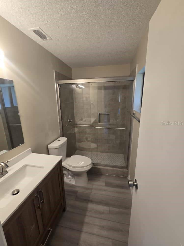 HOME ACRES UNIT 01 - Residential Lease