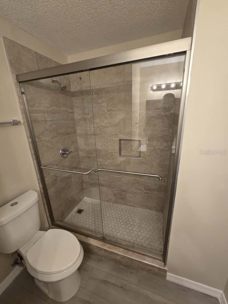 HOME ACRES UNIT 01 - Residential Lease
