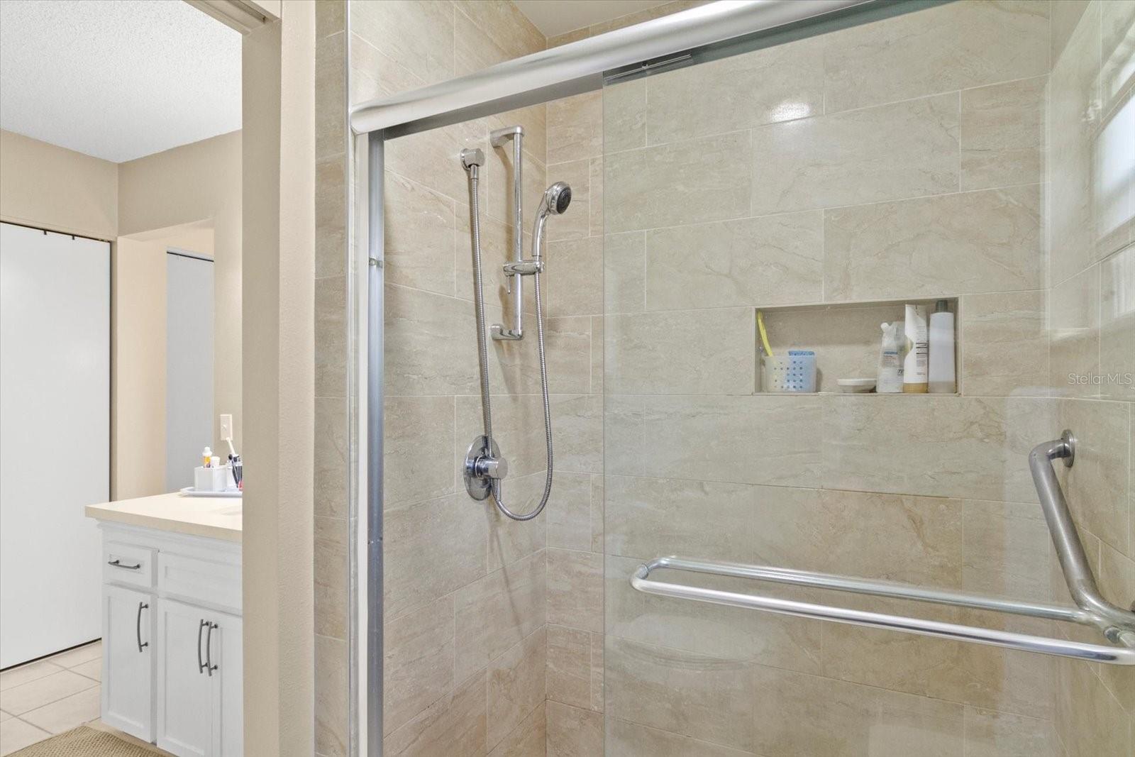 LAKEBRIDGE PH IV - Residential