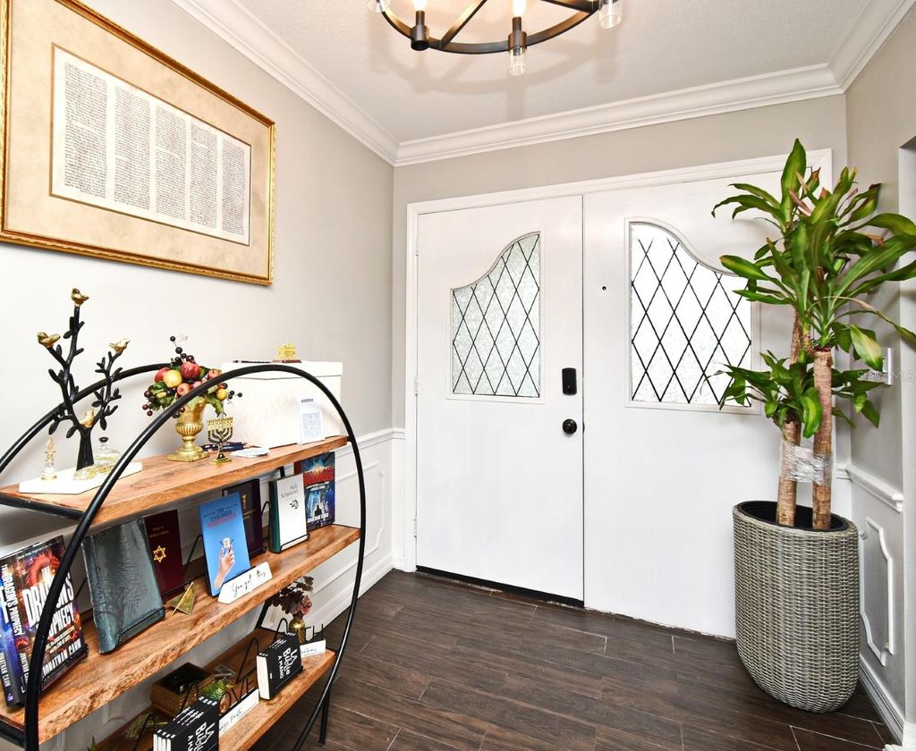 Photo of 1200 Waverly Way, Longwood, FL 32750 (MLS # O6345797)