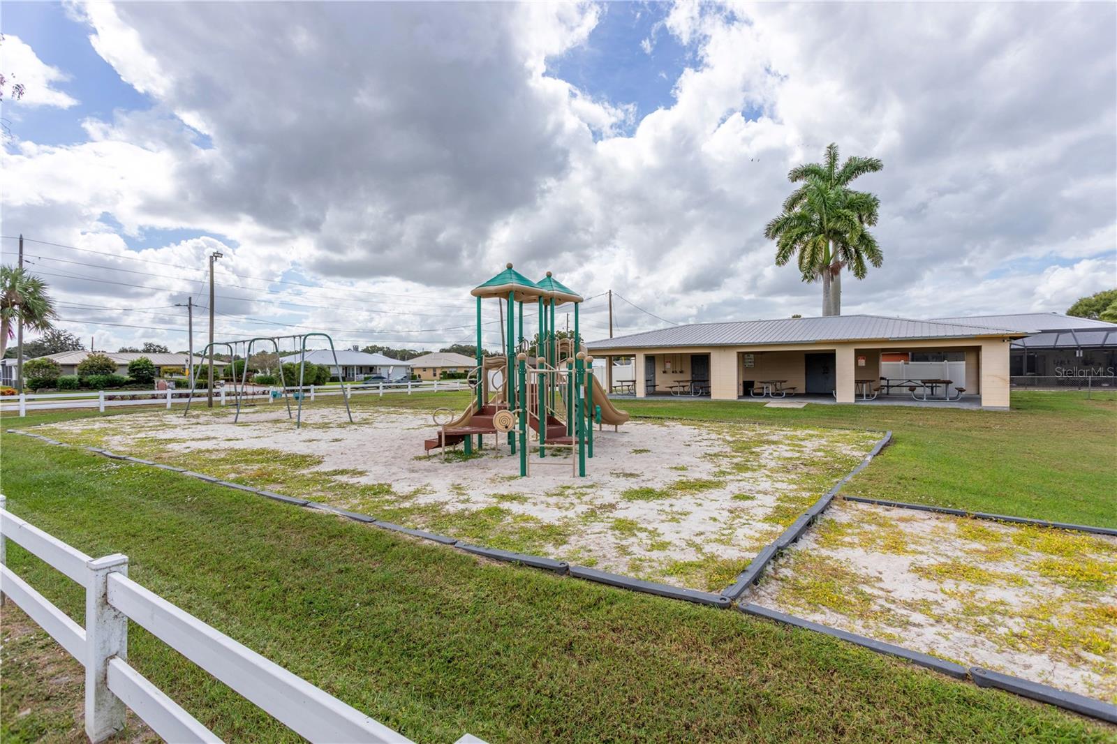 PLACID LAKES SEC 08 - Residential