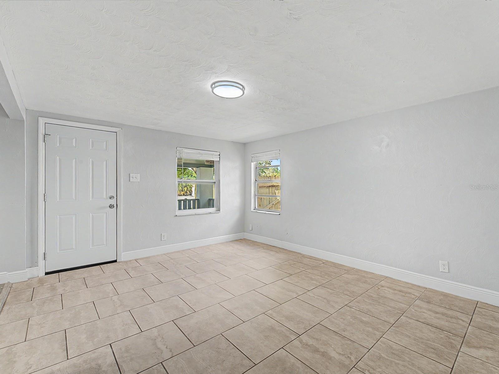 TAMPA OVERLOOK - Residential