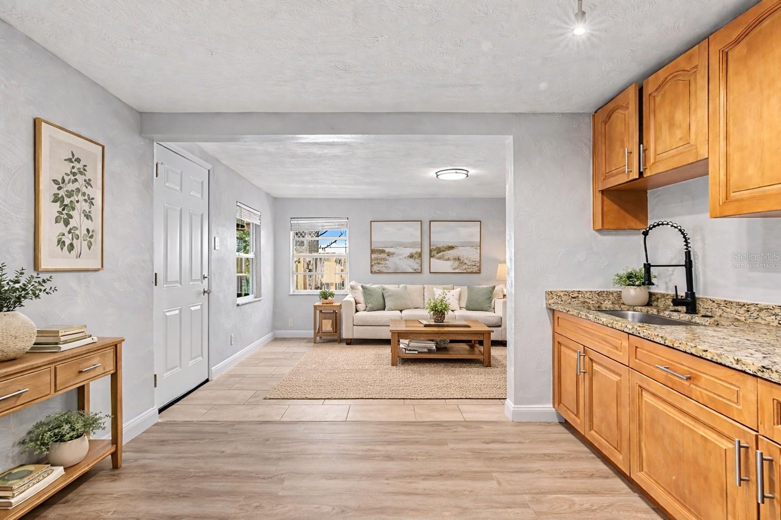 TAMPA OVERLOOK - Residential