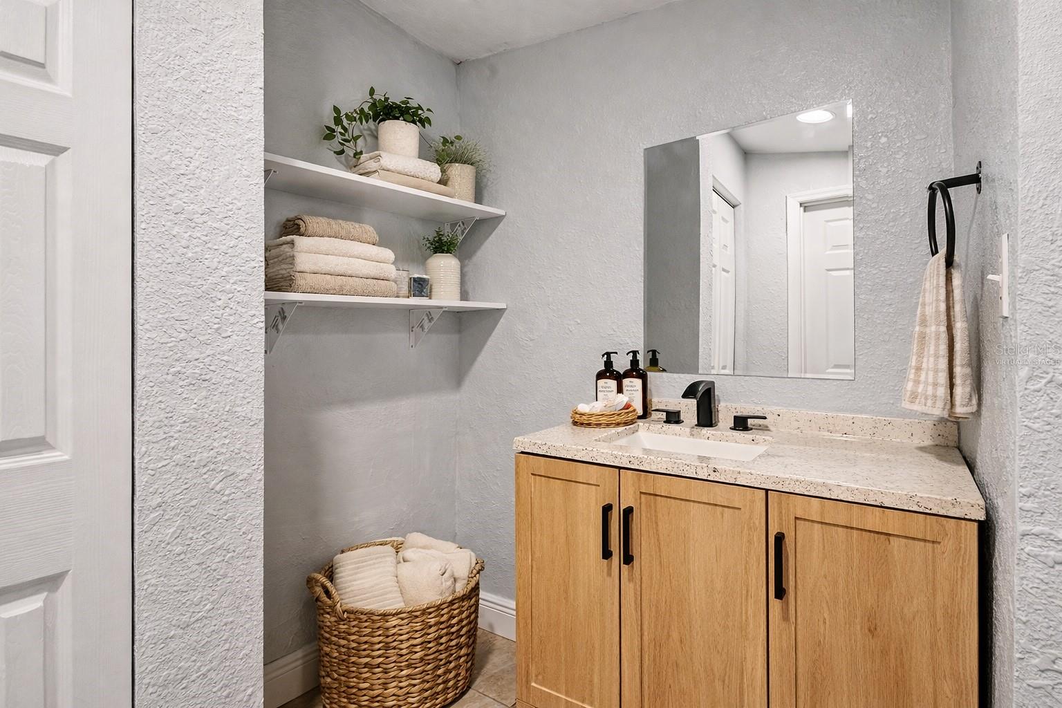 TAMPA OVERLOOK - Residential