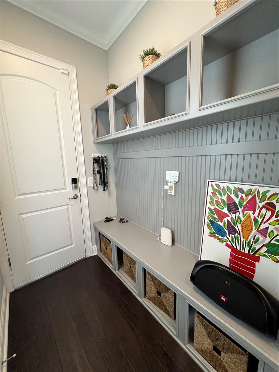 WATERSIDE/JOHNS LK-PH 1 - Residential