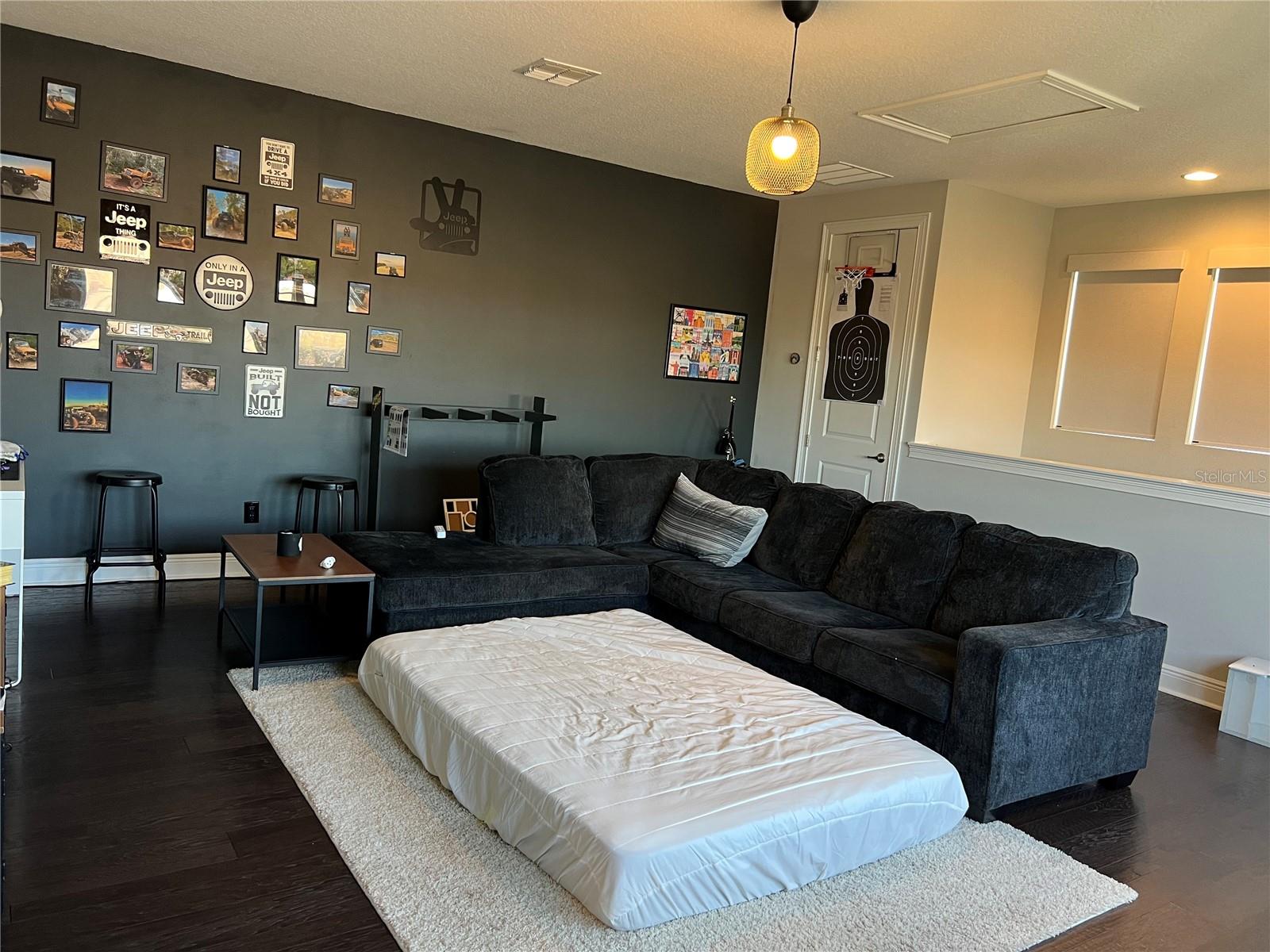 WATERSIDE/JOHNS LK-PH 1 - Residential