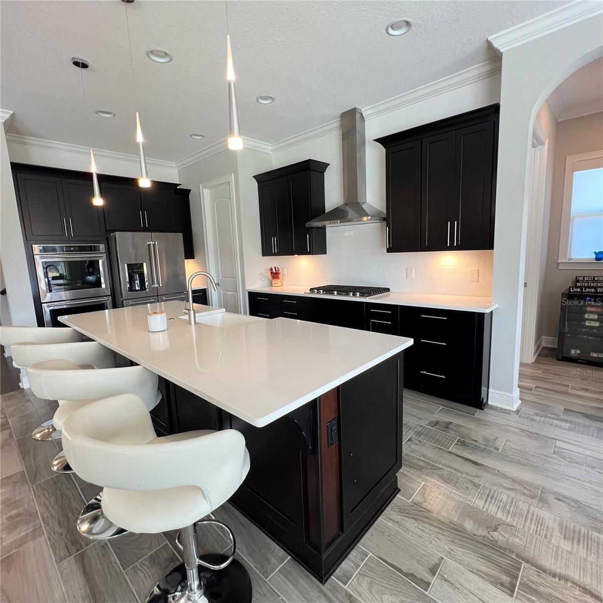 WATERSIDE/JOHNS LK-PH 1 - Residential