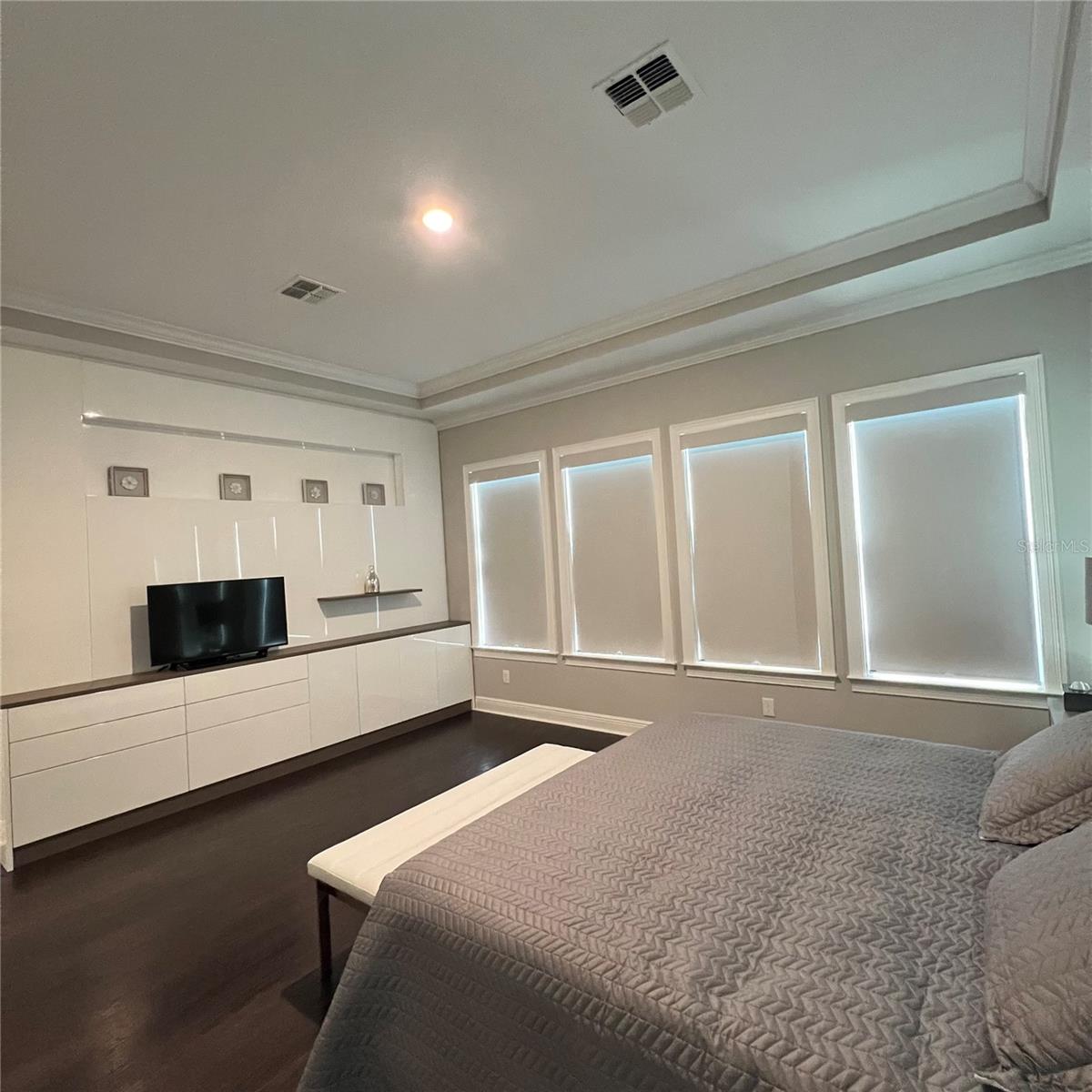 WATERSIDE/JOHNS LK-PH 1 - Residential