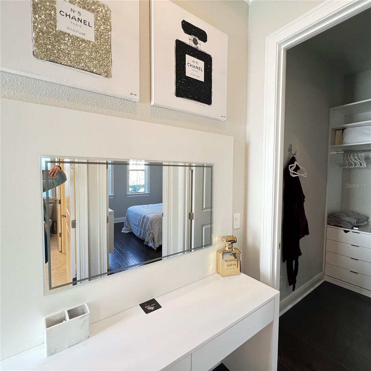 WATERSIDE/JOHNS LK-PH 1 - Residential