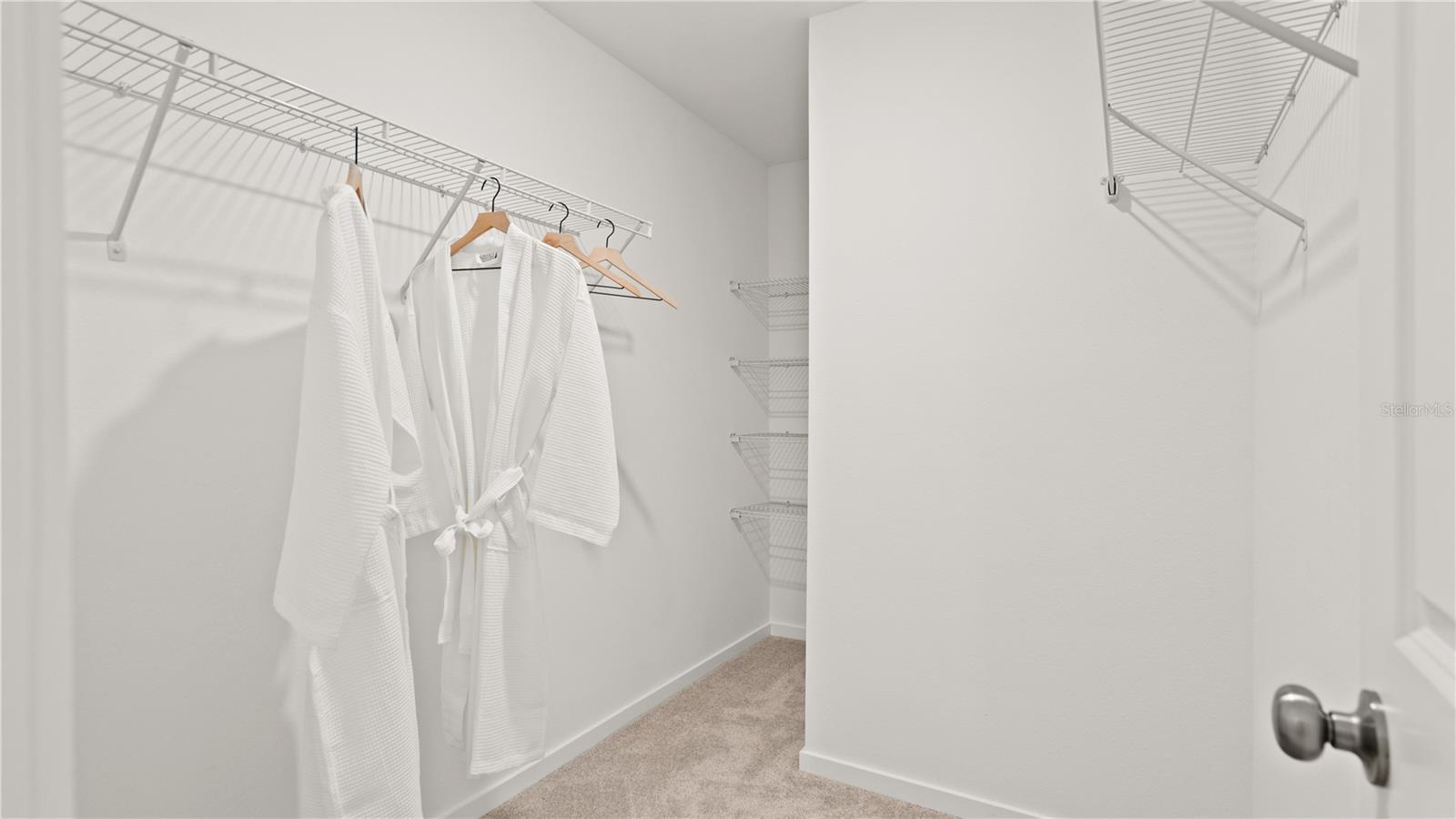 HUNT CLUB GROVES 50S GC - Residential