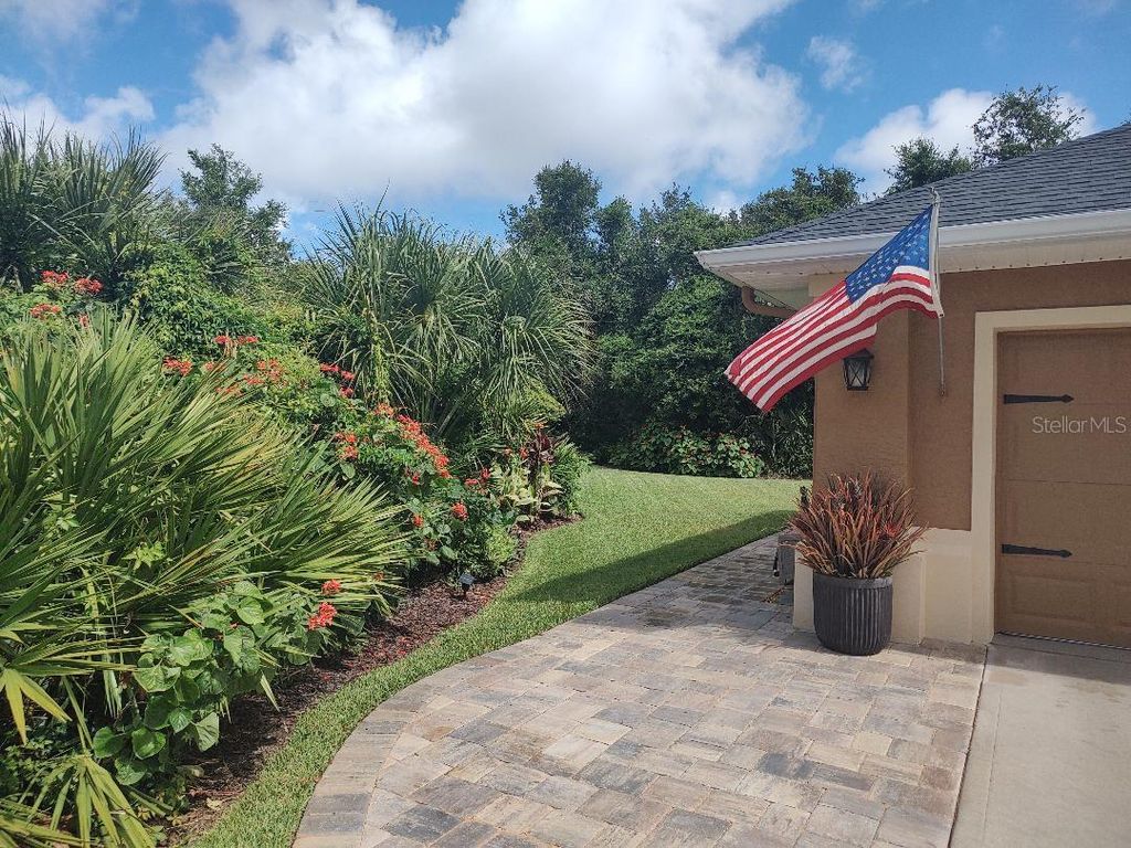 Photo of 1405 Newry Circle, Ormond Beach, FL 32174 (MLS # TB8421323)