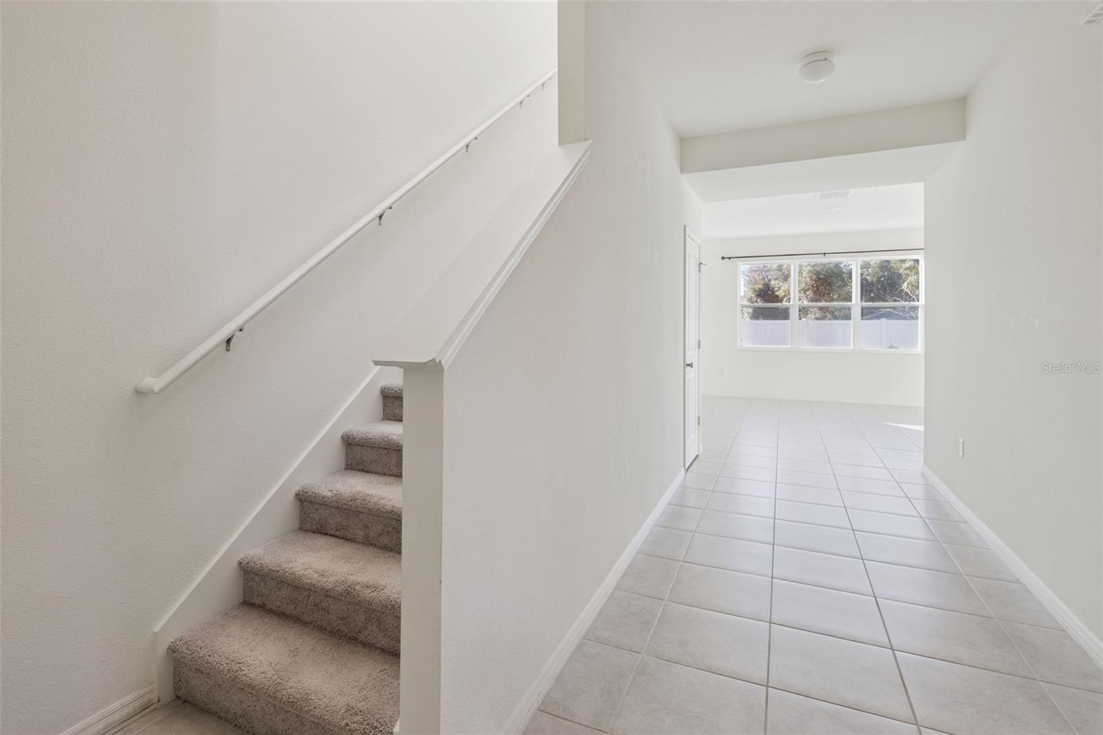 LANDINGS AT RIVERBEND - Residential Lease