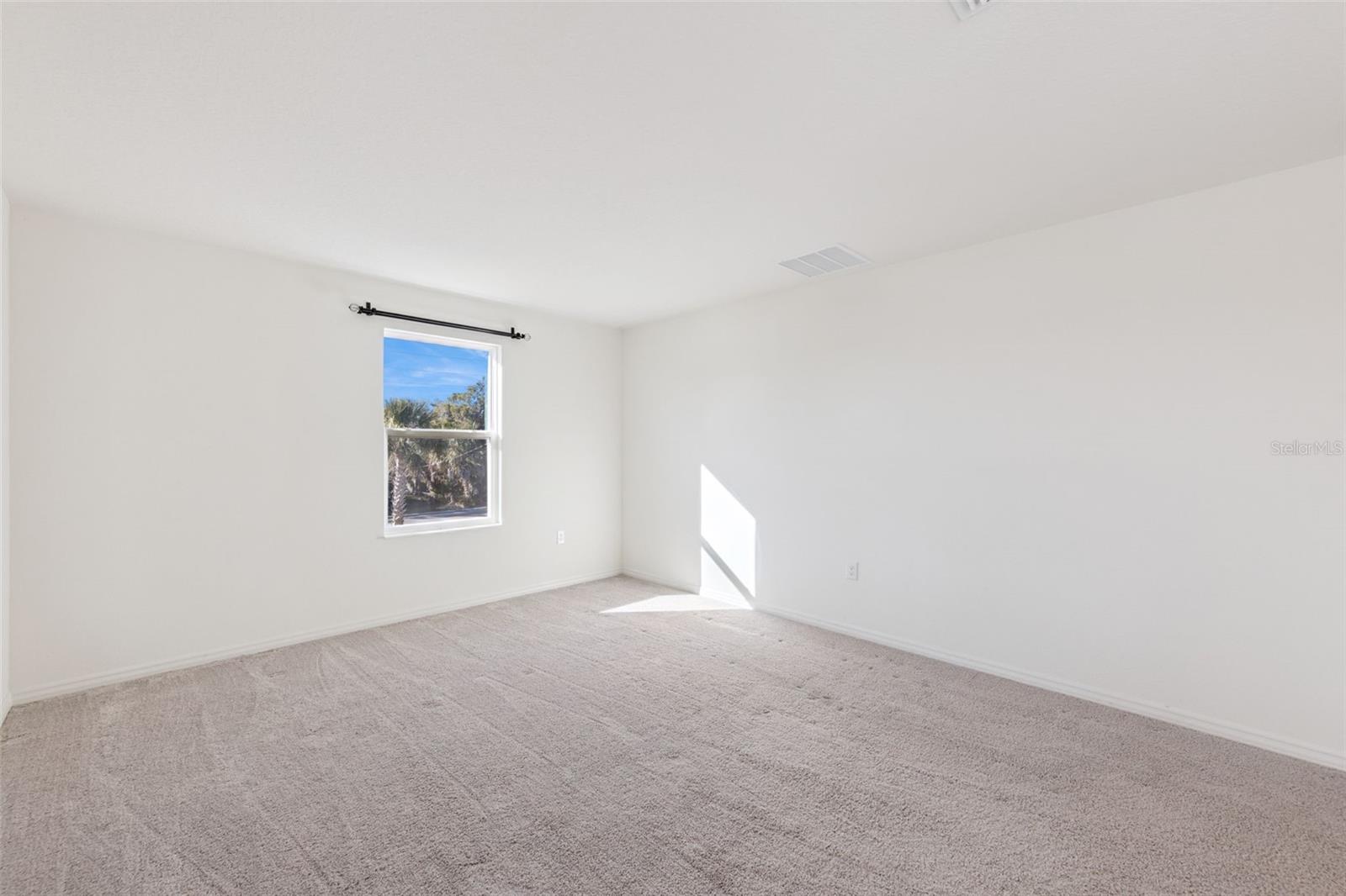 LANDINGS AT RIVERBEND - Residential Lease