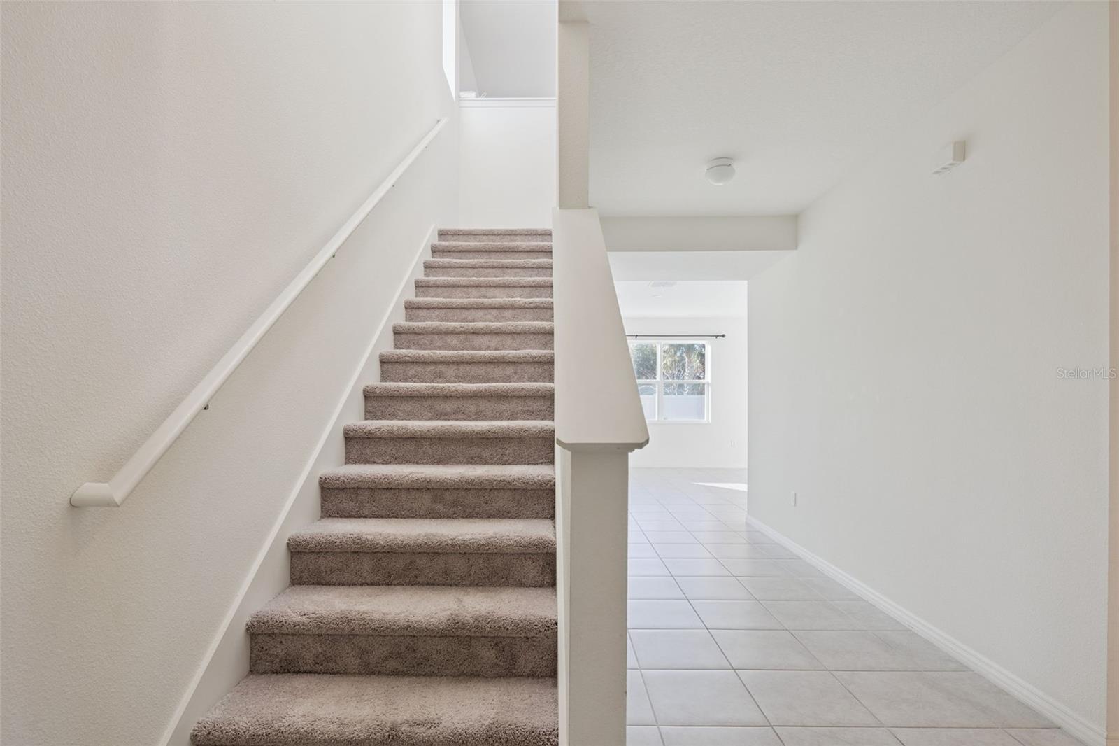 LANDINGS AT RIVERBEND - Residential Lease