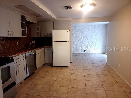 BROWN ACRES - Residential