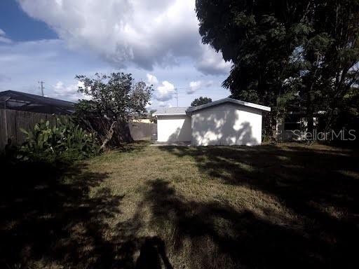 BROWN ACRES - Residential