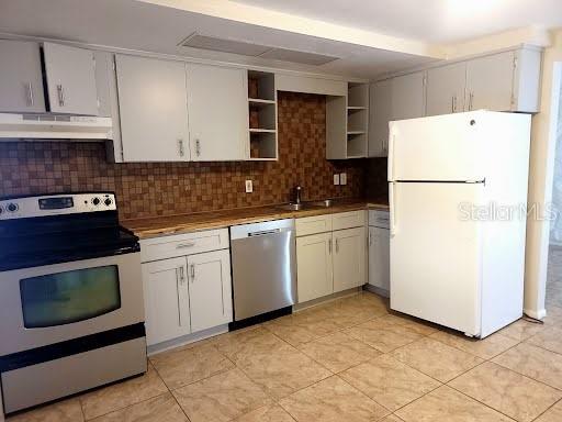 BROWN ACRES - Residential
