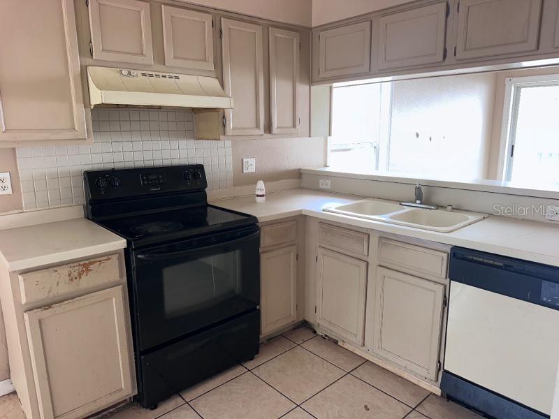 HEATHER LAKES UNIT XIV B - Residential