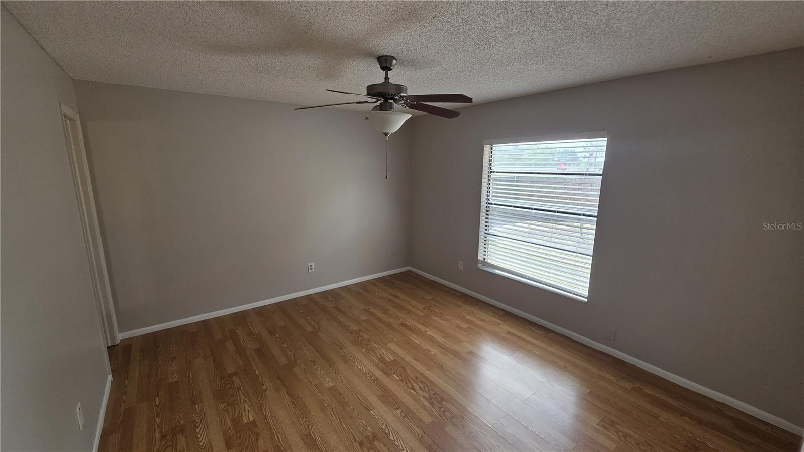 BENTONS GARDEN COVE - Residential