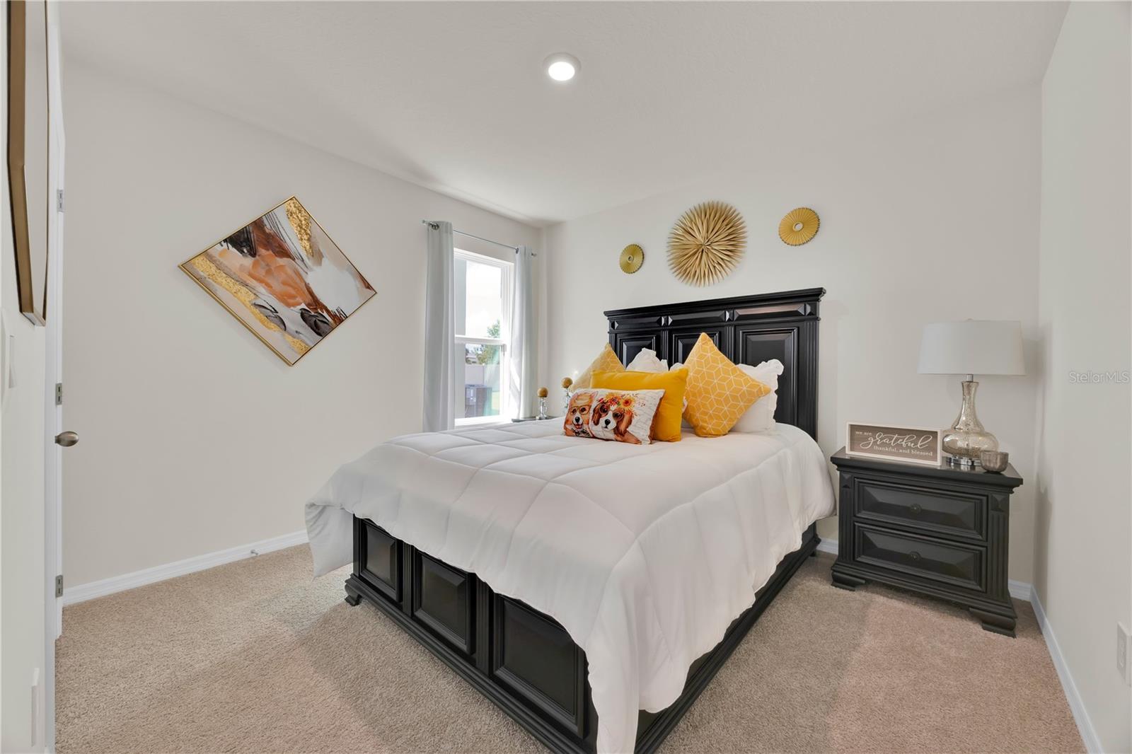 FOREST LAKE PH 2 - Residential Lease