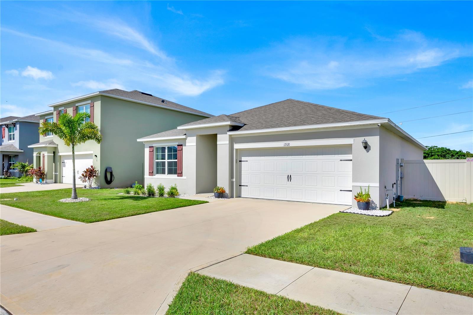 FOREST LAKE PH 2 - Residential Lease