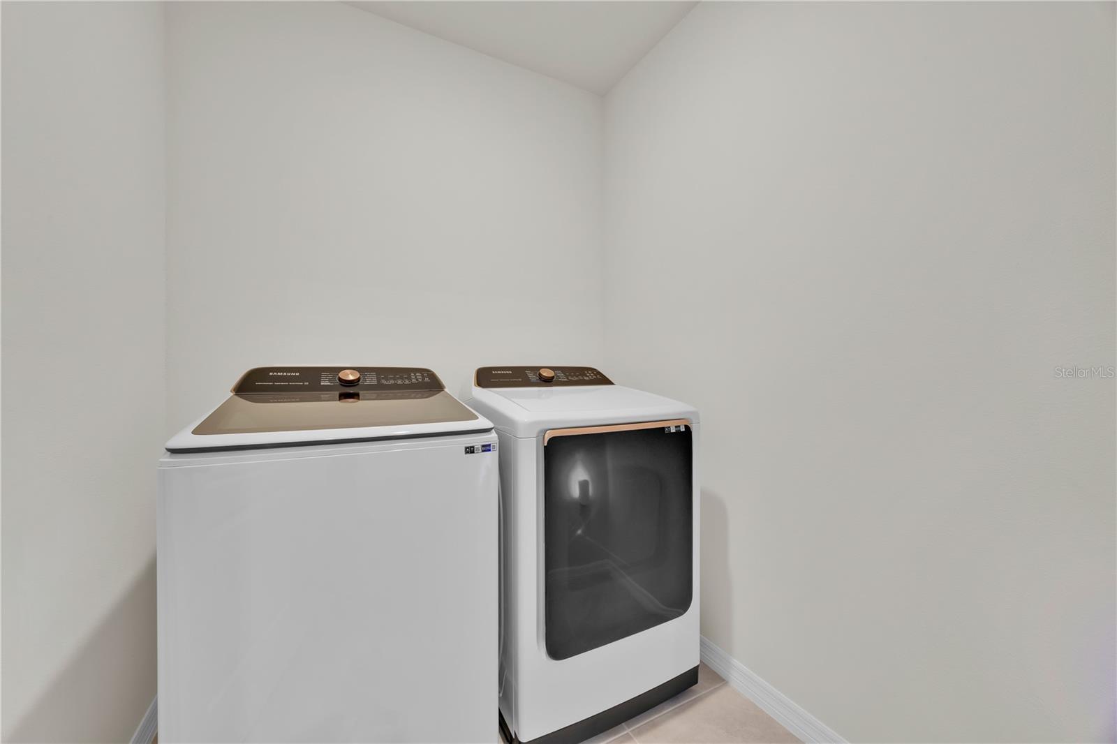 FOREST LAKE PH 2 - Residential Lease