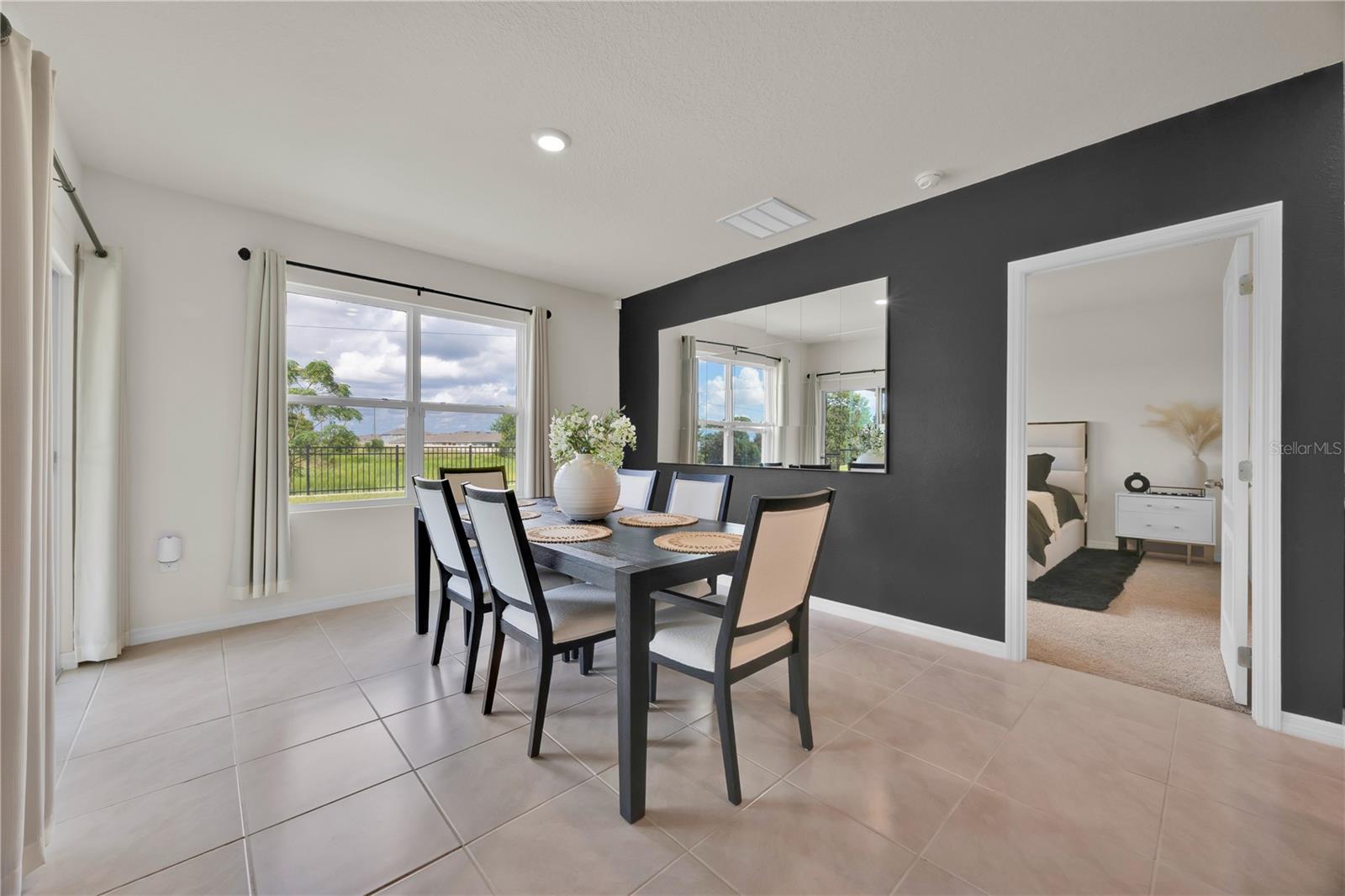 FOREST LAKE PH 2 - Residential Lease