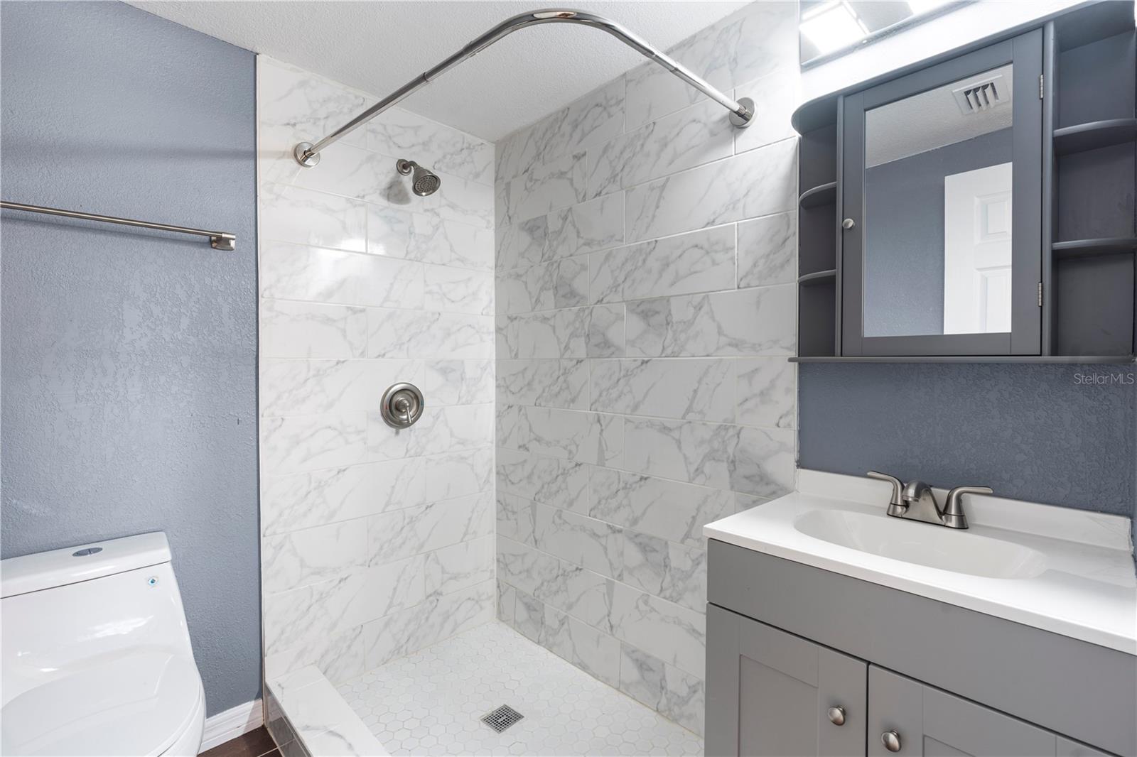 UNPLATTED - Residential Lease