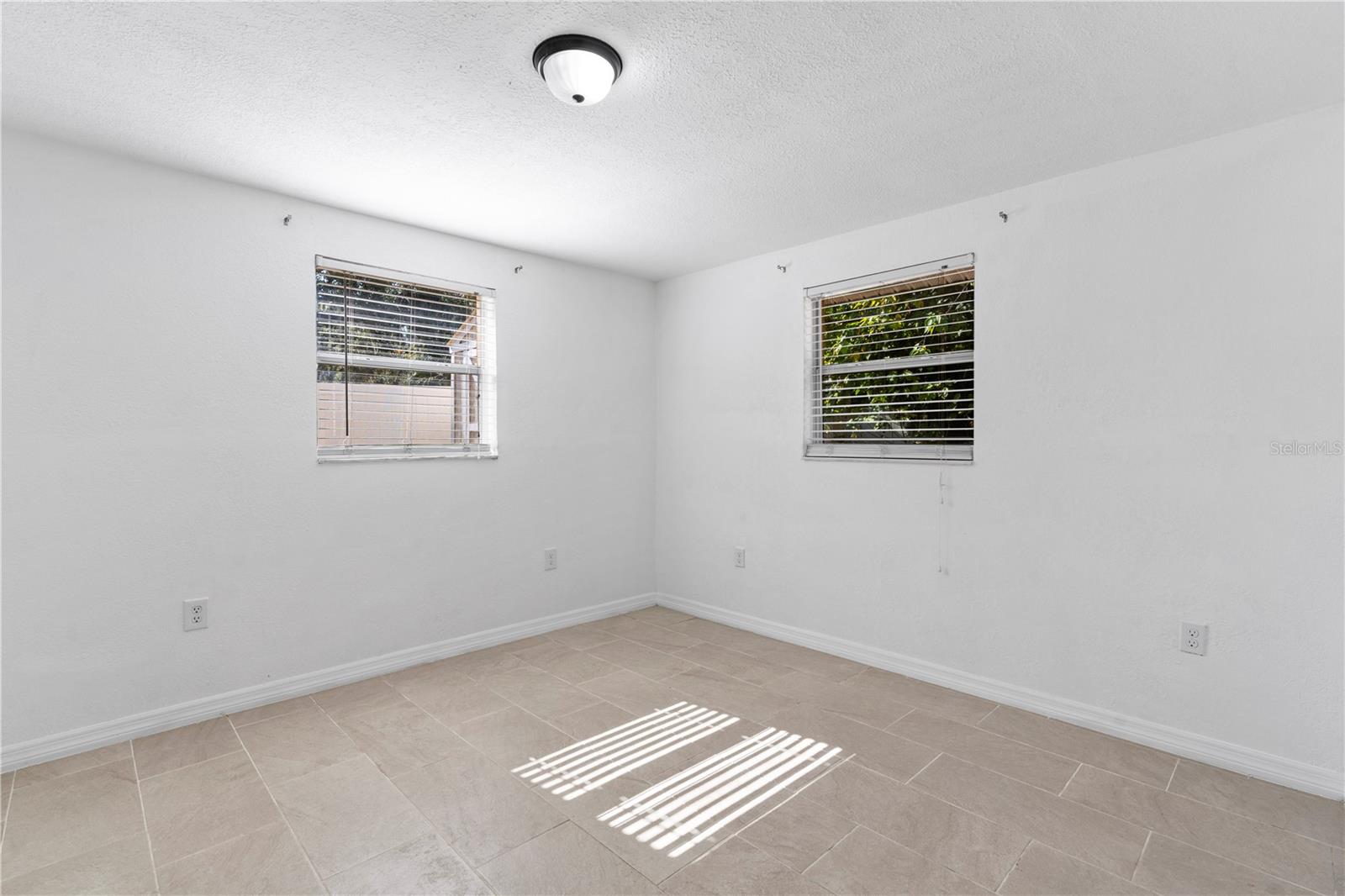 UNPLATTED - Residential Lease