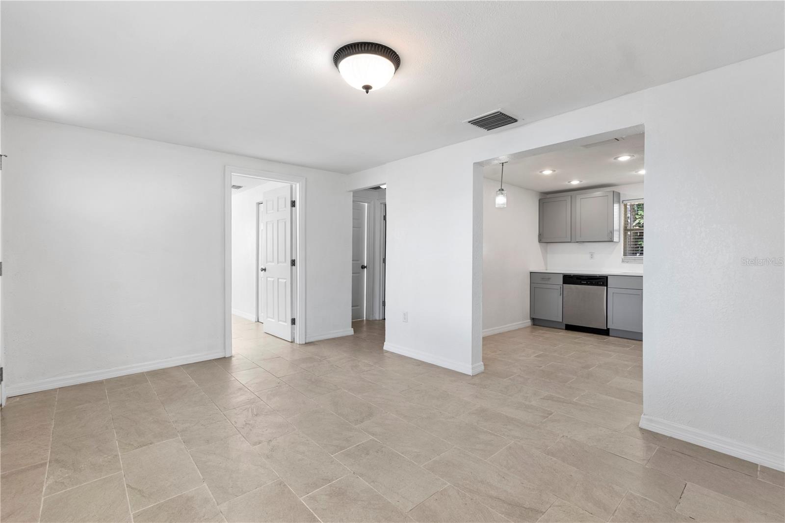 UNPLATTED - Residential Lease