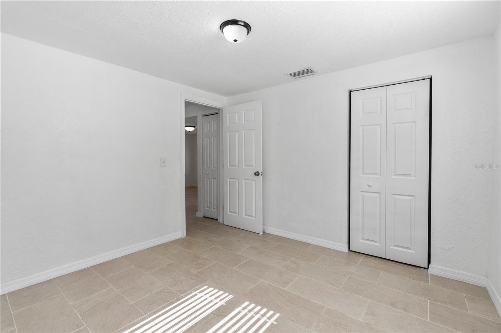 UNPLATTED - Residential Lease