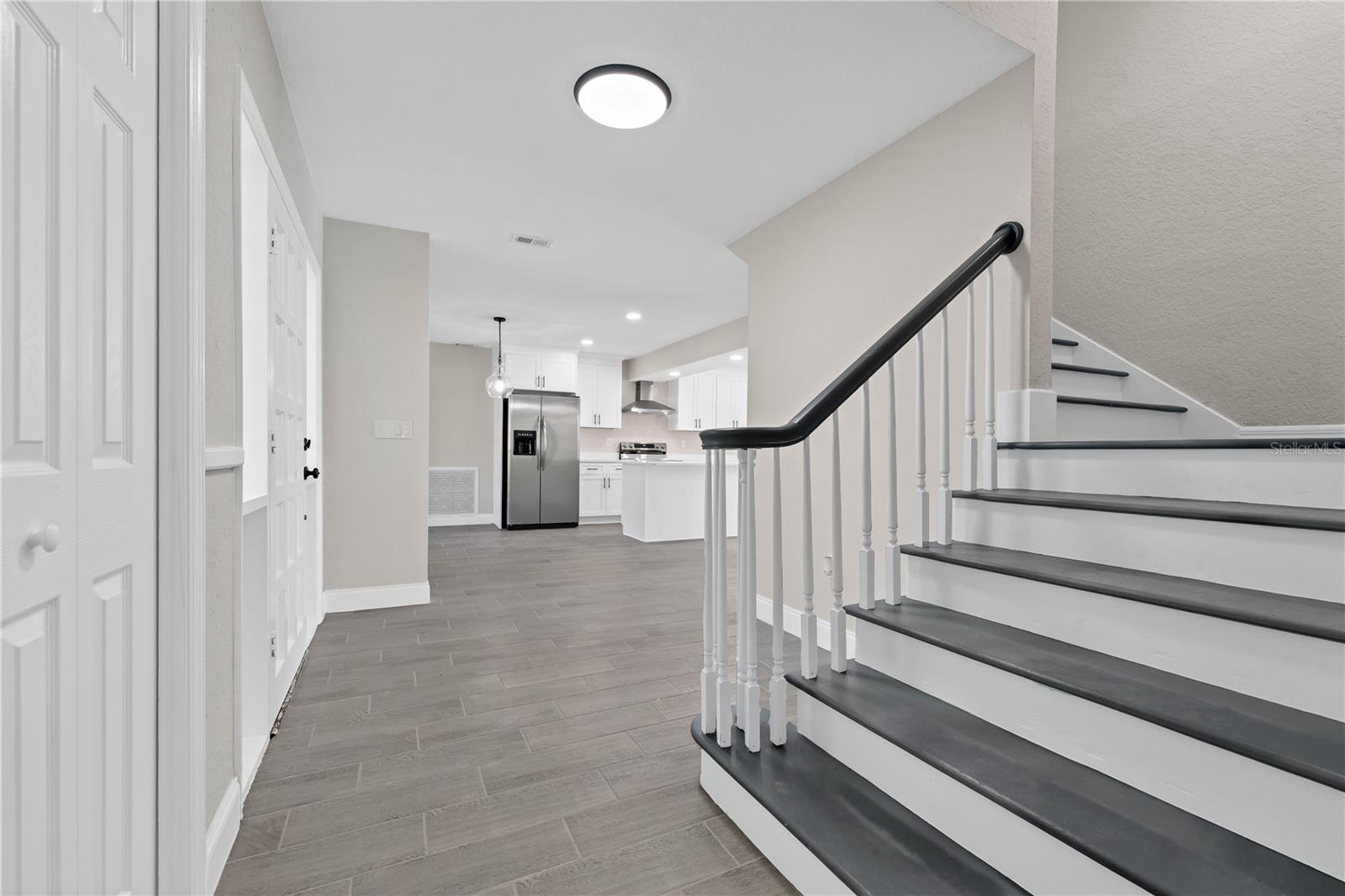 824 LAKE ELBERT COURT