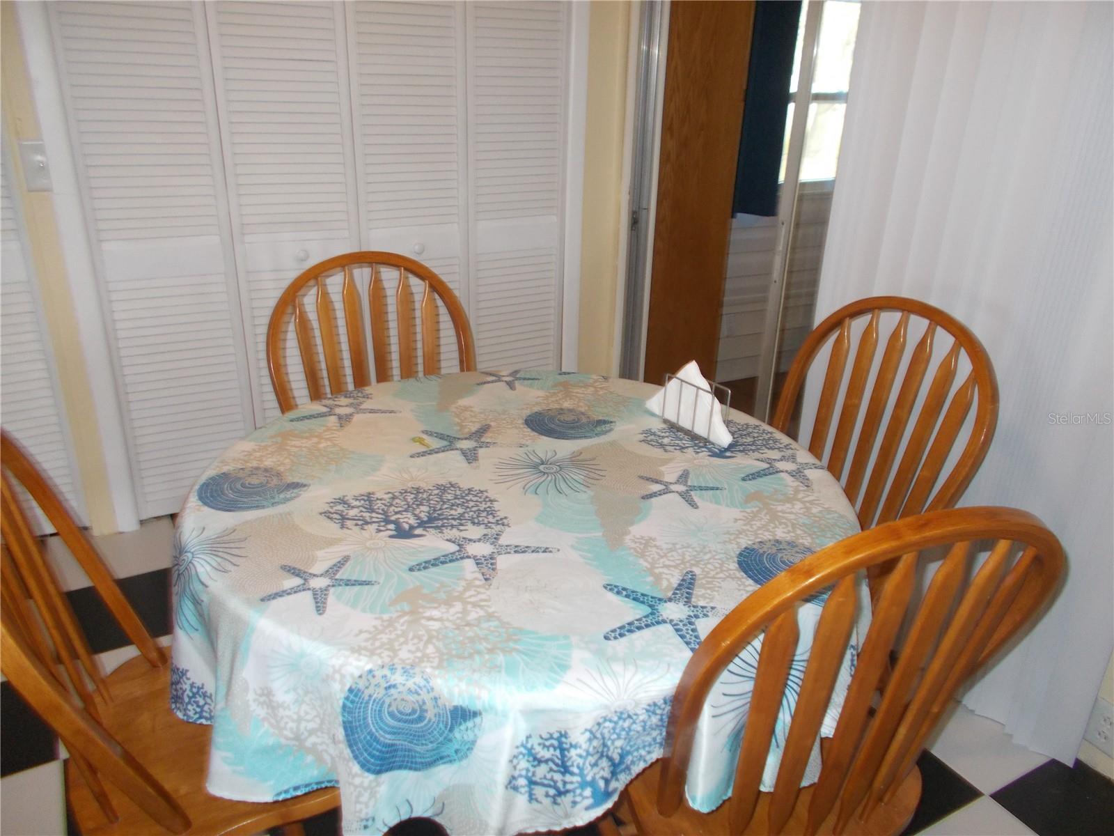 HOLIDAY PARK - Residential