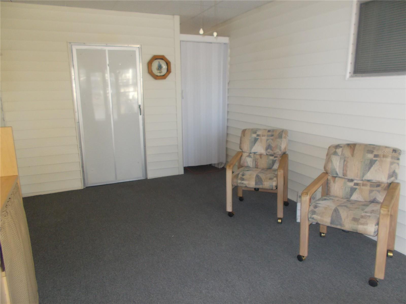 HOLIDAY PARK - Residential