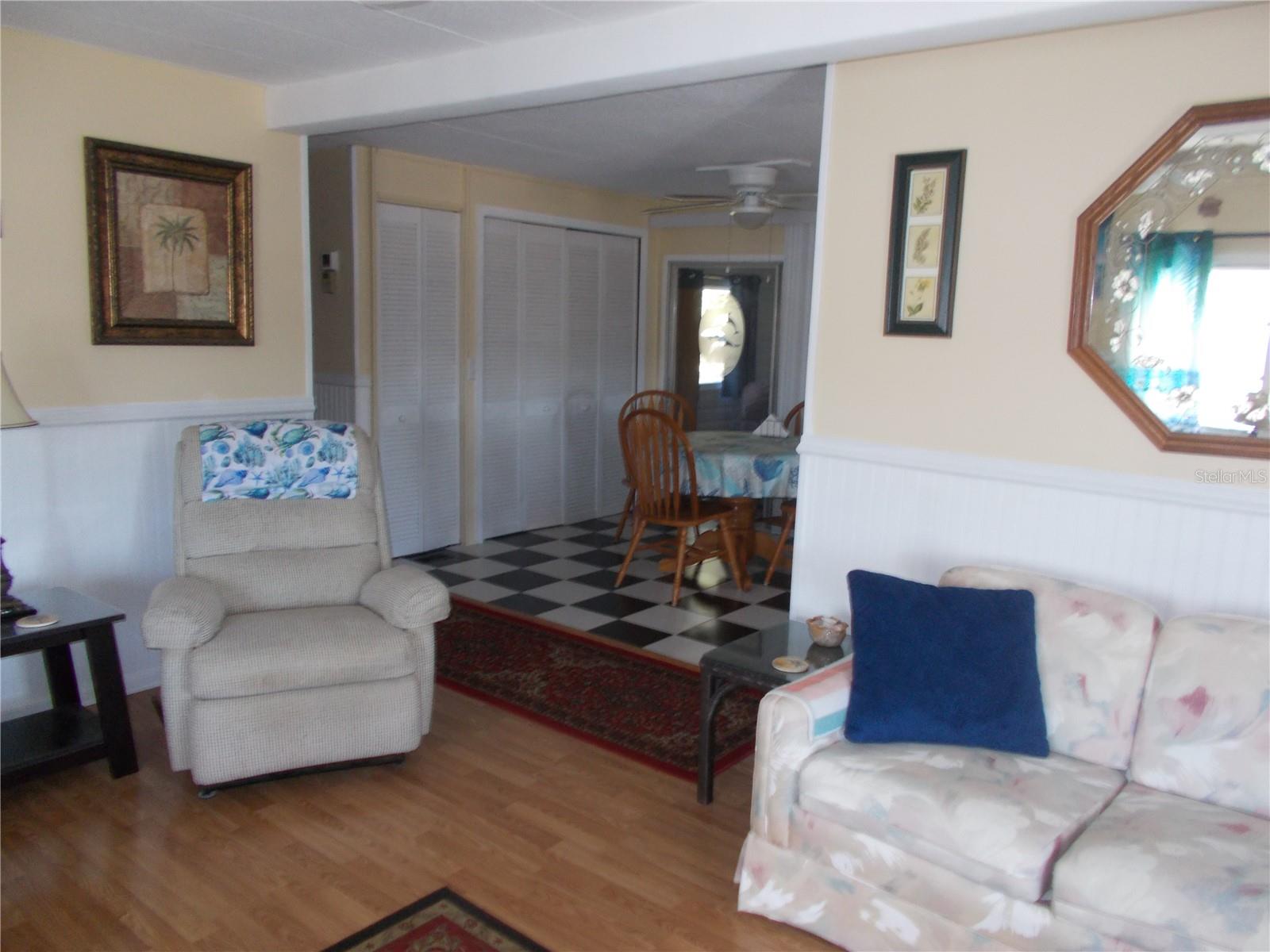 HOLIDAY PARK - Residential