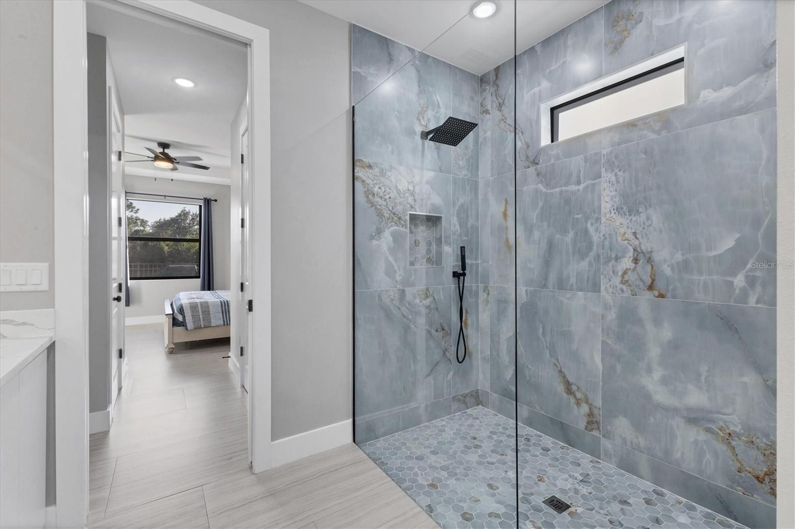 ROTONDA LAKES - Residential