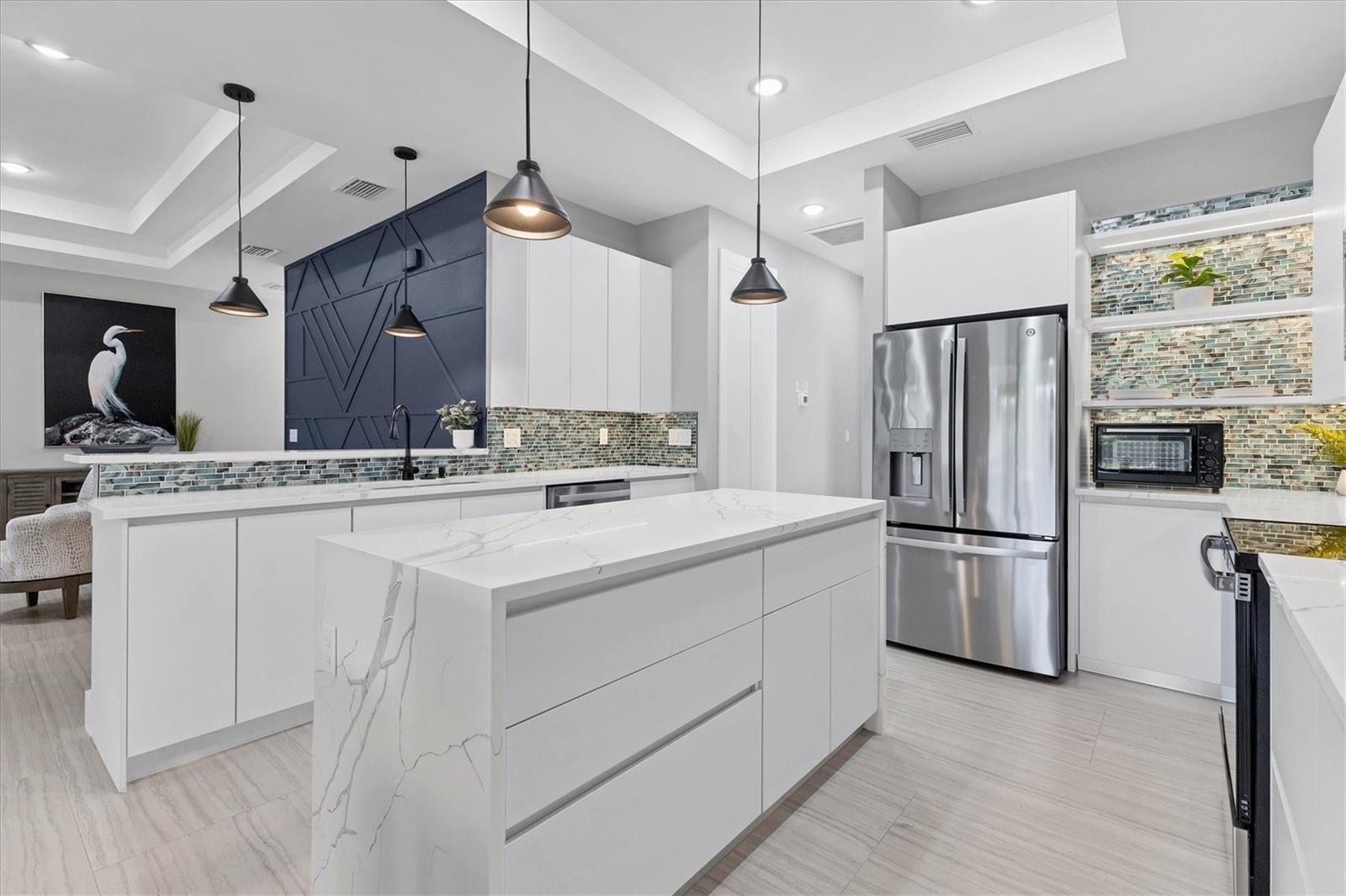 ROTONDA LAKES - Residential