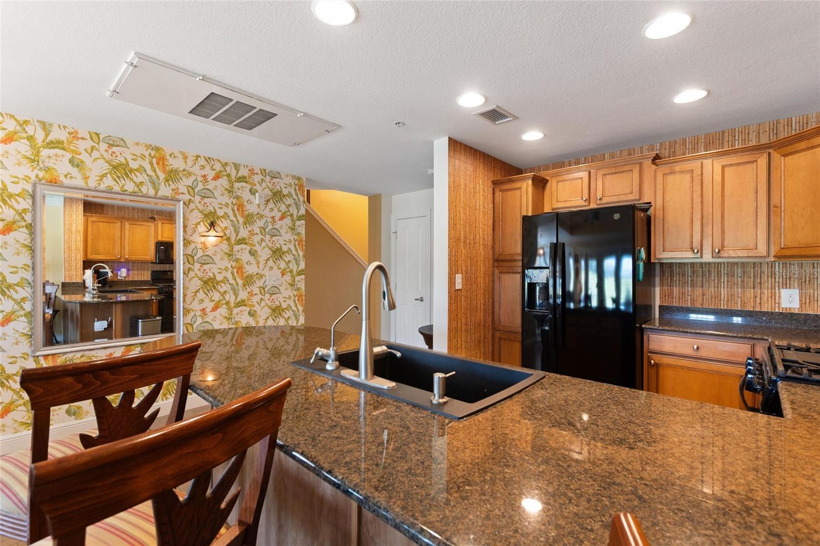 HERITAGE CROSSING CONDO PH 7 - Residential