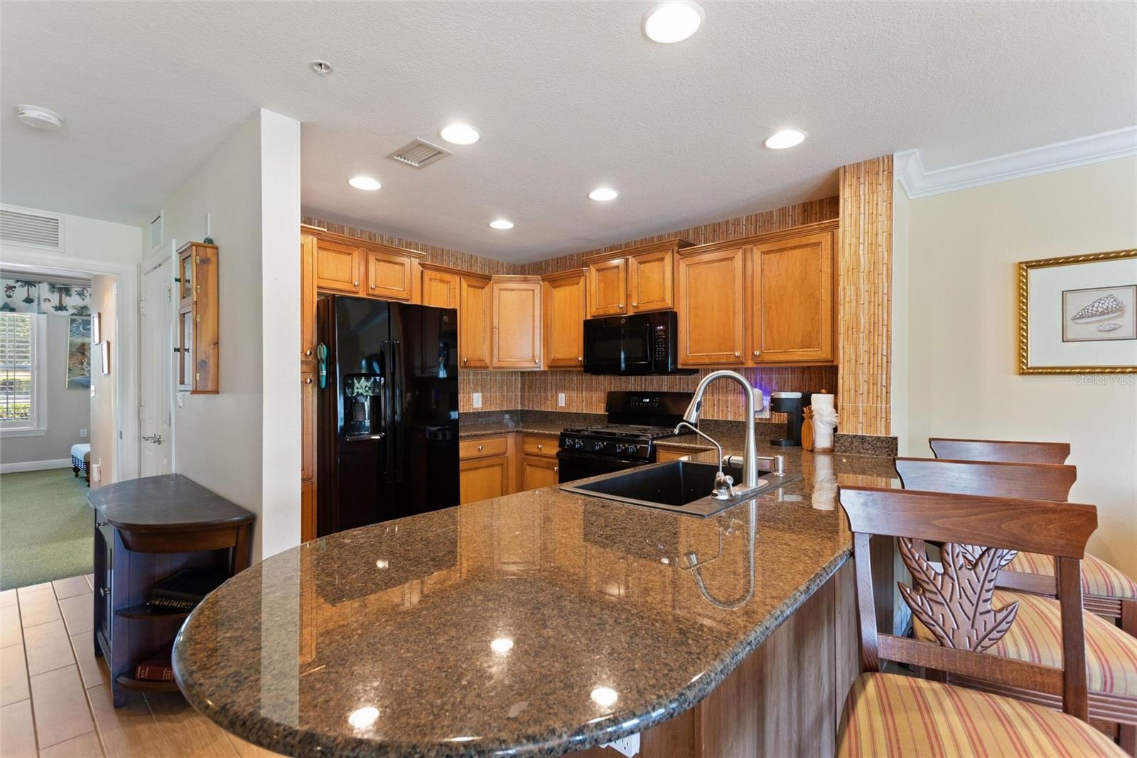 HERITAGE CROSSING CONDO PH 7 - Residential