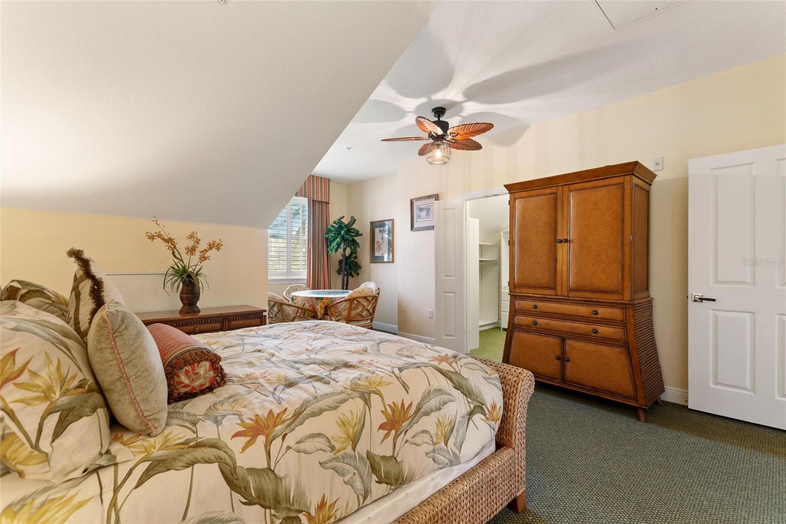 HERITAGE CROSSING CONDO PH 7 - Residential