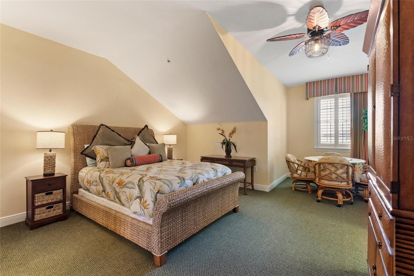 HERITAGE CROSSING CONDO PH 7 - Residential