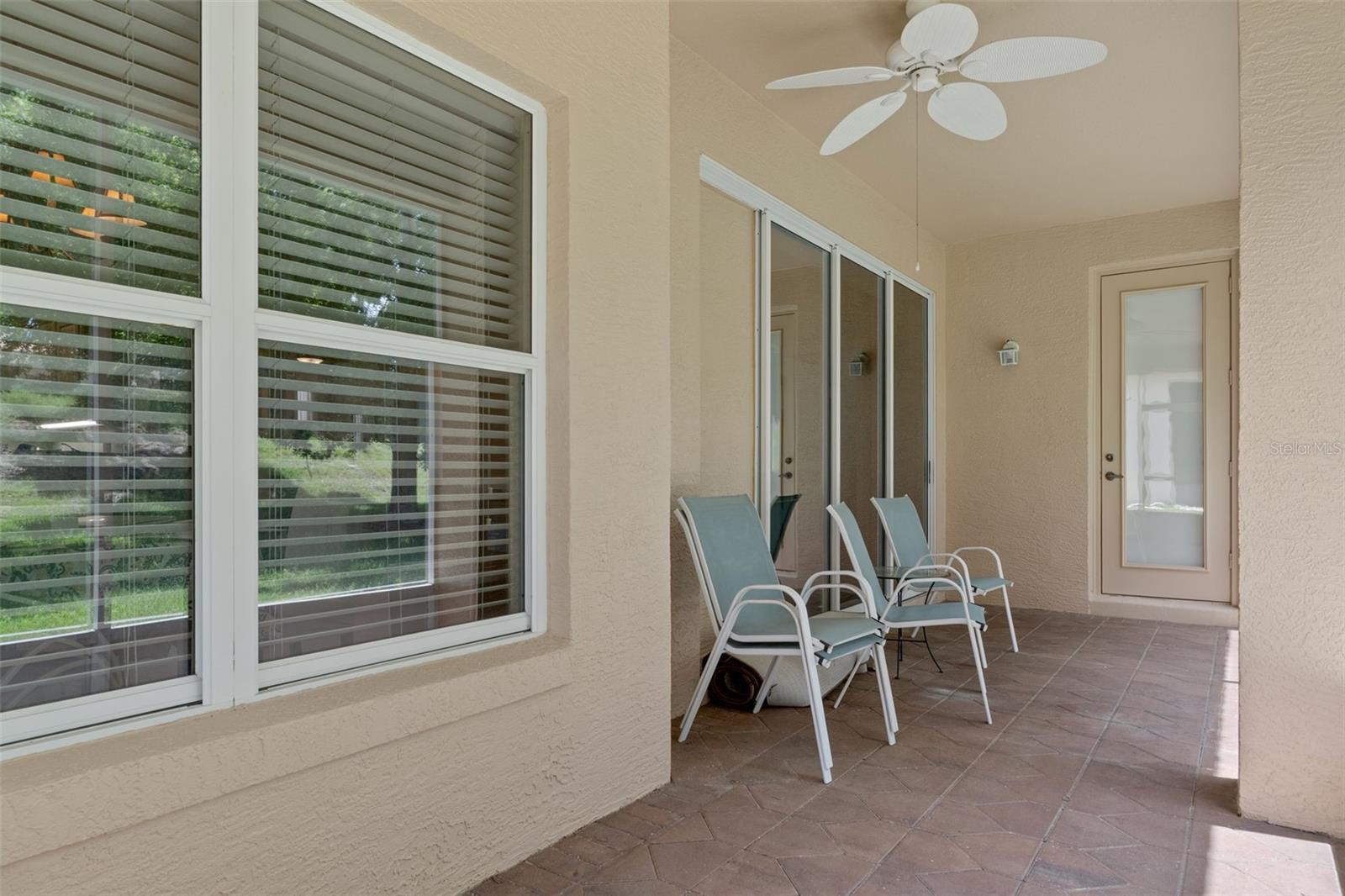 WOODVIEW VILLAS 02 - Residential