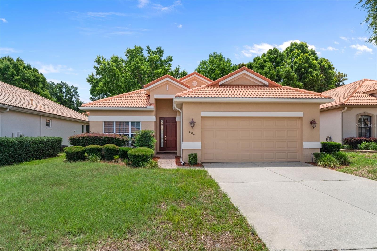 WOODVIEW VILLAS 02 - Residential