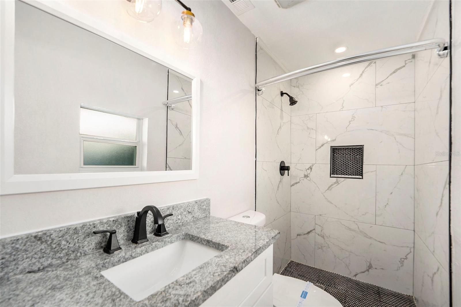 WILLIAMSDALE SQUARE 2 ND ADD - Residential