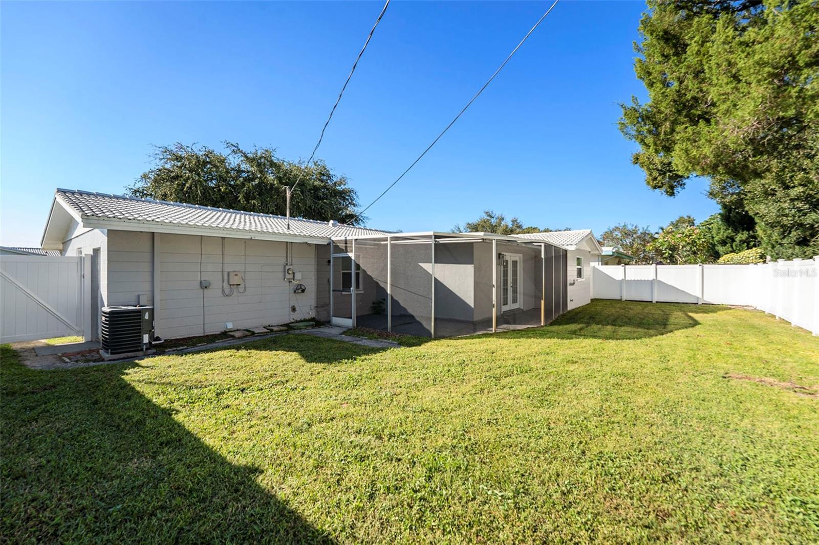 WILLIAMSDALE SQUARE 2 ND ADD - Residential